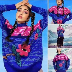 Mukzin Pullover Abstract Design Sweater with Metallic Threads